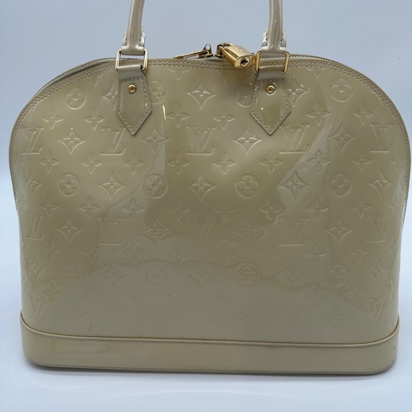 Louis Vuitton ALMA GM MONOGRAM VERNAIS BLANC CORAIL WITH DUSTBAG - Picture 7 of 16